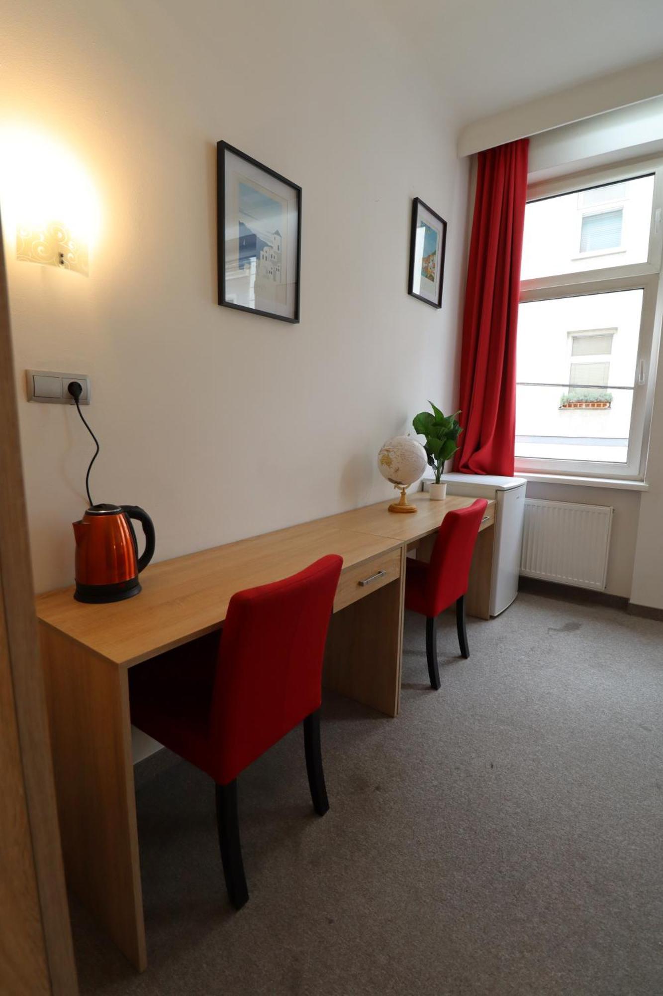 Default 1170 Hotell Wien Eksteriør bilde